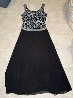 J Kara New York Black Beaded Gown - 8